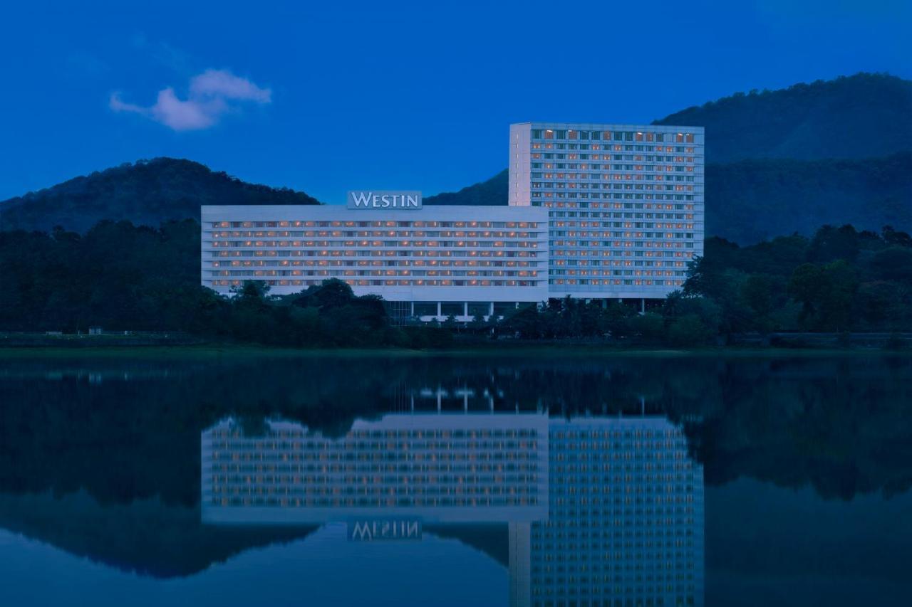 The Westin Mumbai Powai Lake Ngoại thất bức ảnh