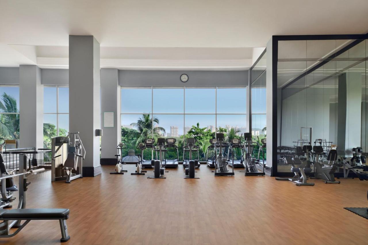 The Westin Mumbai Powai Lake Ngoại thất bức ảnh
