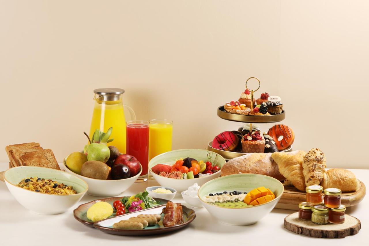 The Westin Mumbai Powai Lake Ngoại thất bức ảnh