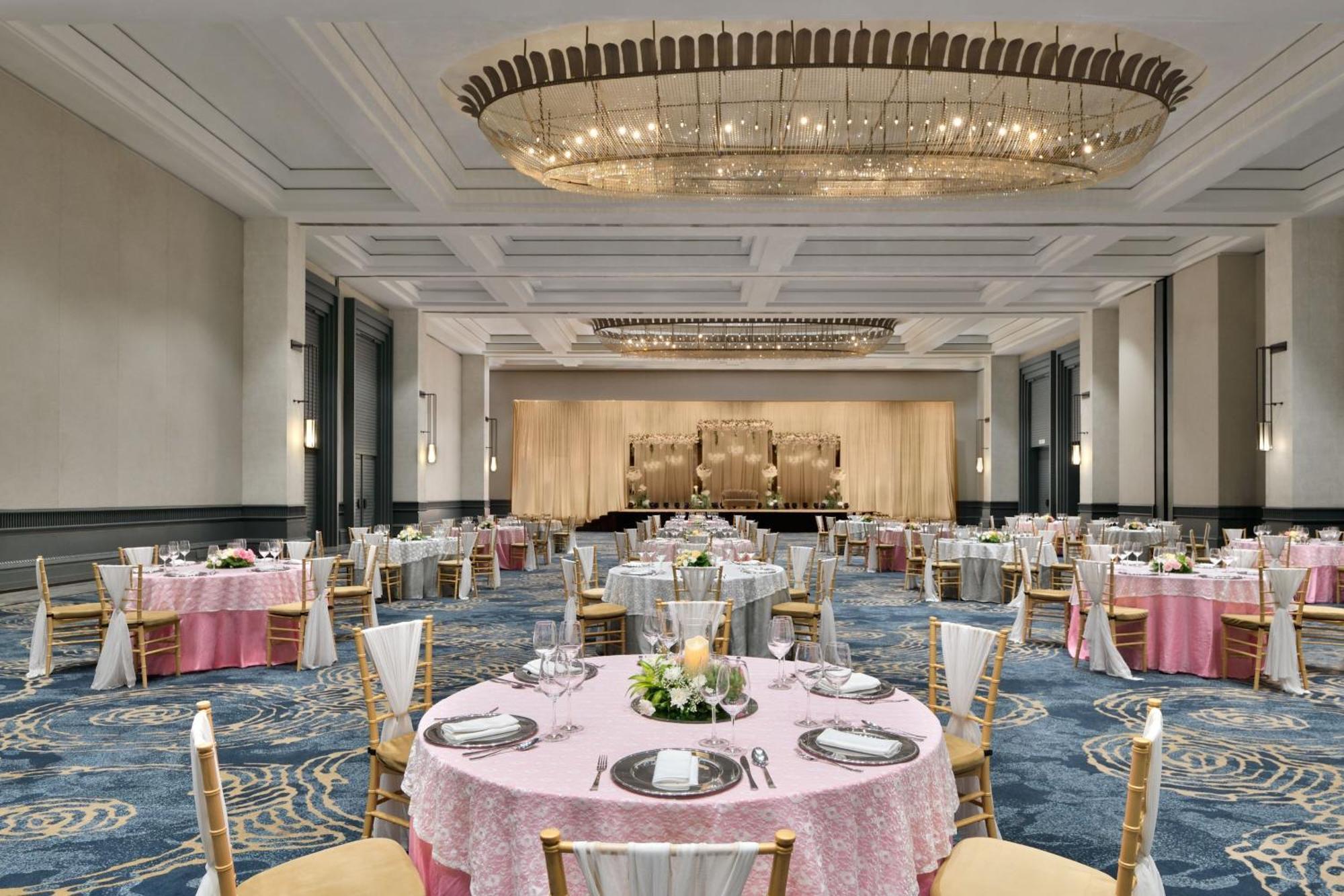 The Westin Mumbai Powai Lake Ngoại thất bức ảnh