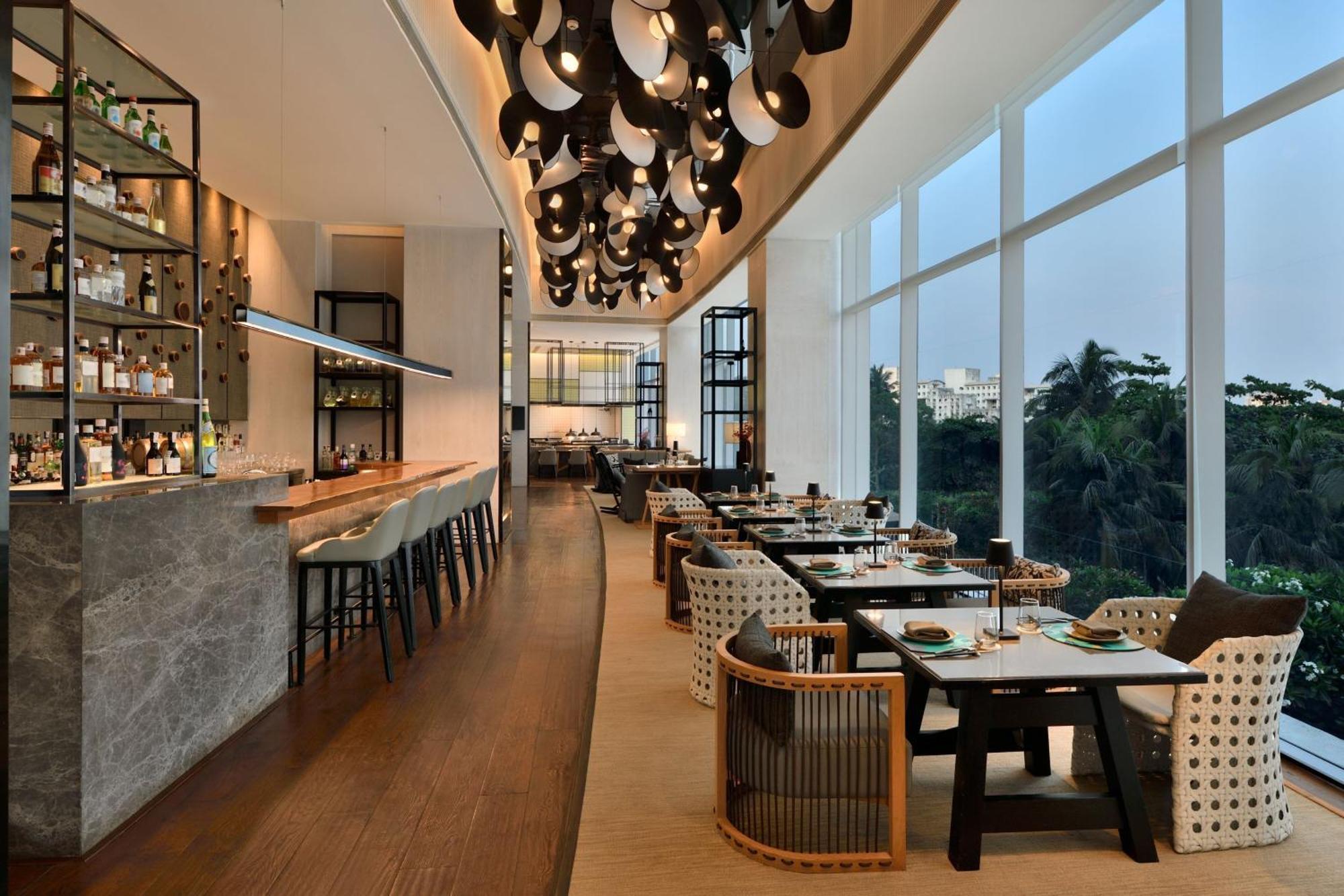 The Westin Mumbai Powai Lake Ngoại thất bức ảnh