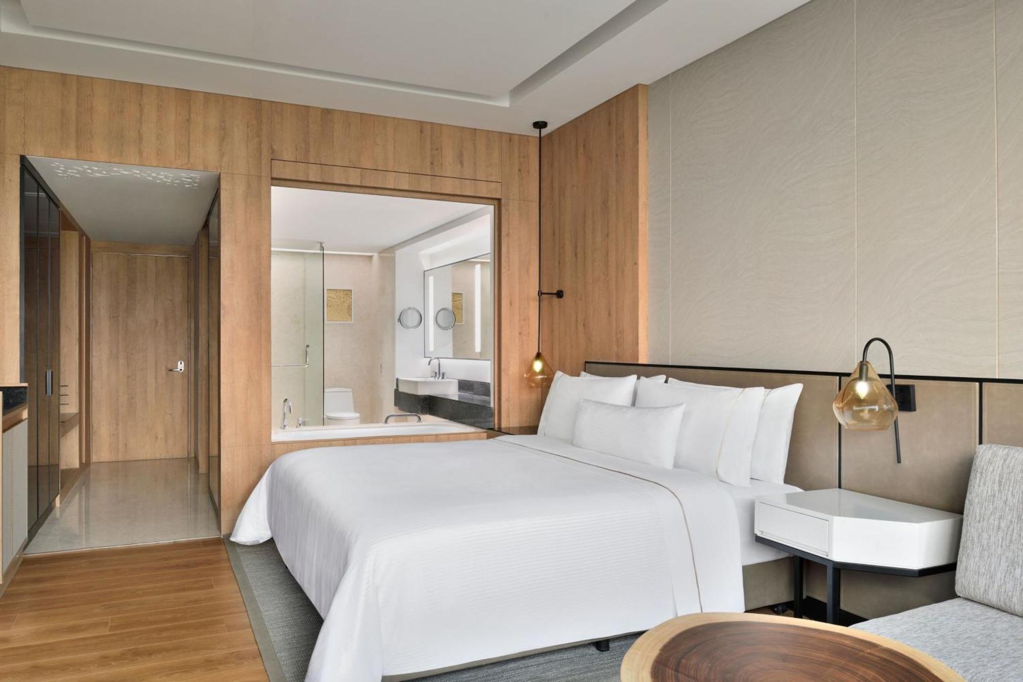 The Westin Mumbai Powai Lake Ngoại thất bức ảnh