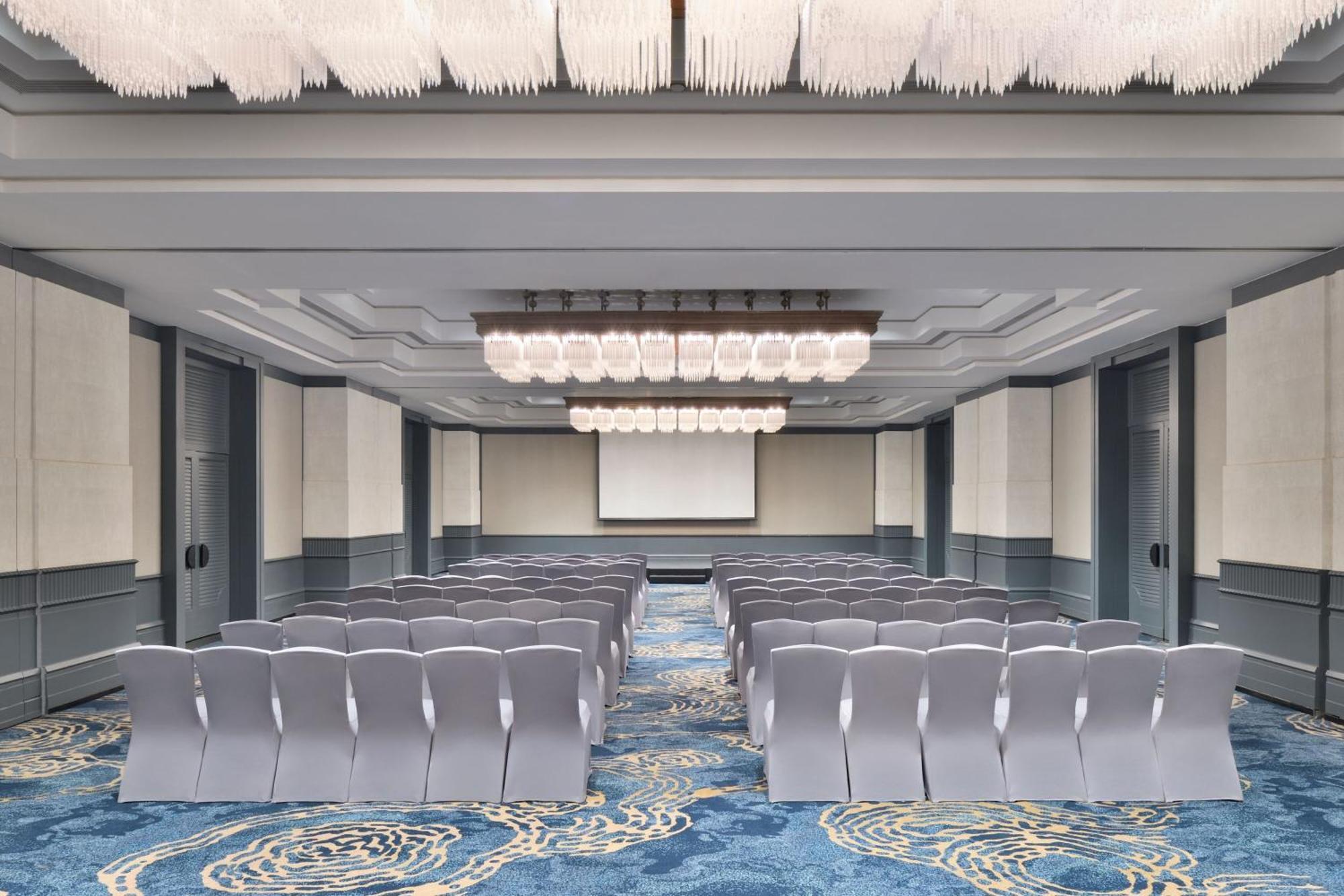 The Westin Mumbai Powai Lake Ngoại thất bức ảnh